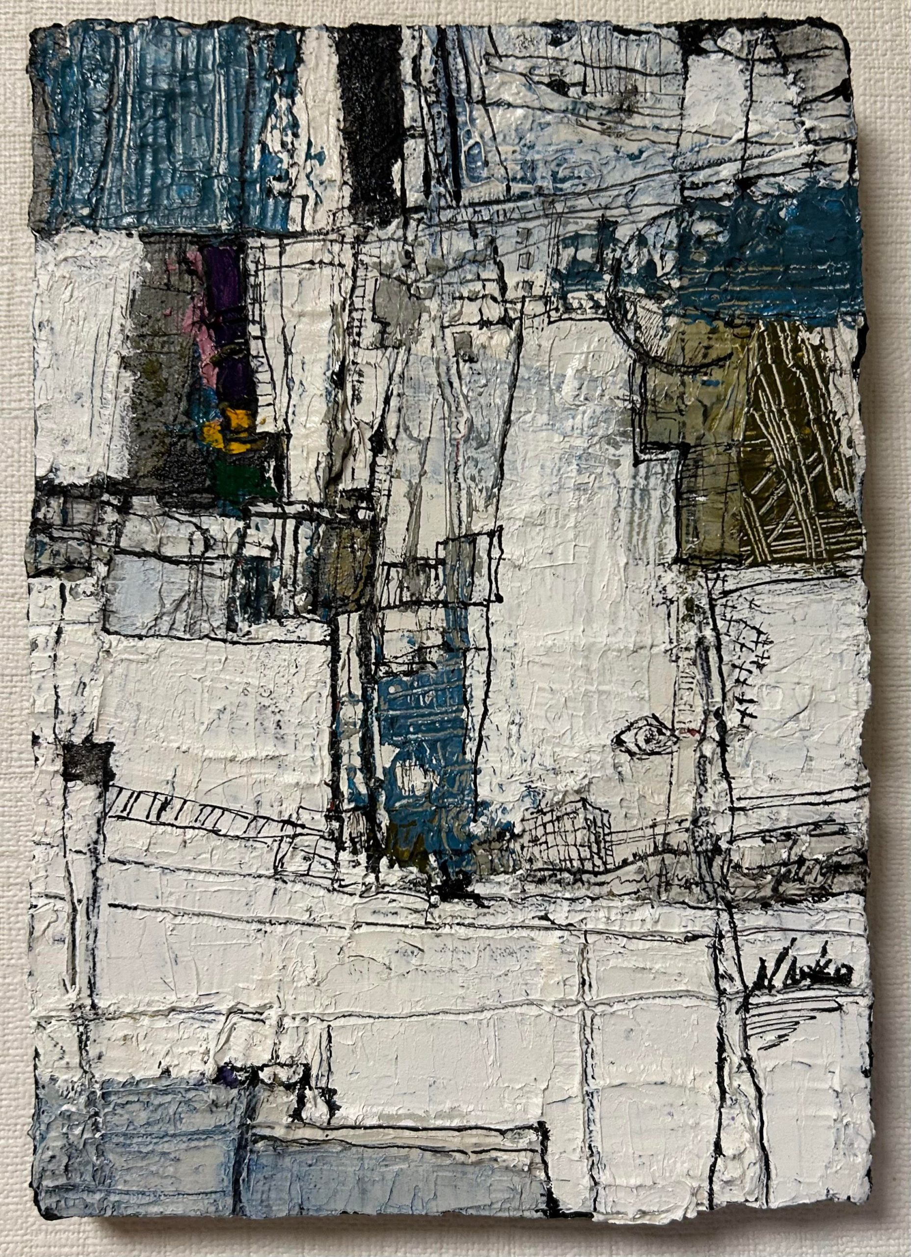 naoko shimagami Who / 2022 / Mixed Media / H22.7 × W15.8 cm